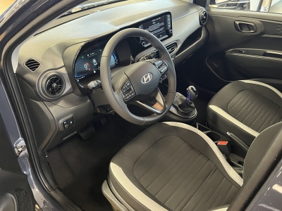 Hyundai i10 Pure dig.Cockpit Navi R.Cam PDC Klima DAB