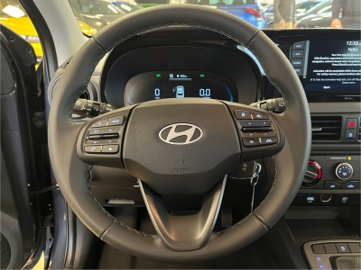 Hyundai i10 Pure dig.Cockpit Navi R.Cam PDC Klima DAB