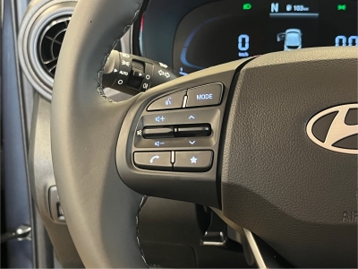 Hyundai i10 Pure dig.Cockpit Navi R.Cam PDC Klima DAB