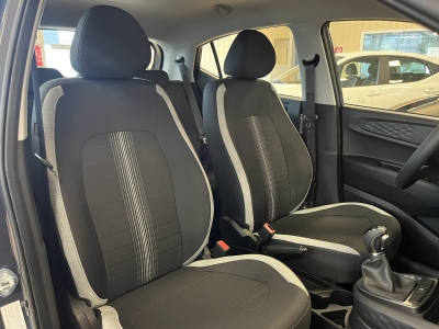 Hyundai i10 Pure dig.Cockpit Navi R.Cam PDC Klima DAB