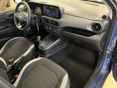 Hyundai i10 Pure dig.Cockpit Navi R.Cam PDC Klima DAB
