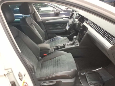VW Passat GTE*ACC*Massage*Teilleder*dig.Cockpit*SHZ