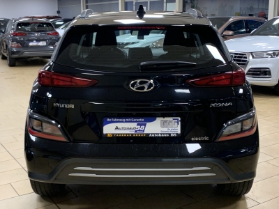Hyundai Kona Elektro Select*ST-Heiz*ACC*CarPlay*R.cam*SHZ