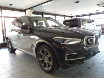 BMW X5 xDrive*SkyLonge*HUD*ACC*360*Massage*Laser*AHK