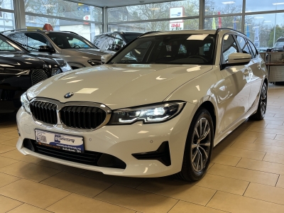 BMW 318 Pano*Dig.Cockpit*Tempomat*SHZ*Bluetooth*LED