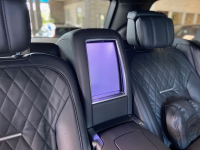 Land Rover Range Rover SV Autobiography lang First-Class 