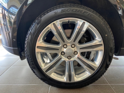 Land Rover Range Rover SV Autobiography lang First-Class 