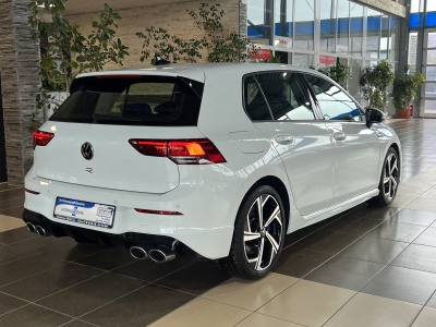 VW Golf R*4Motion*DigCockpit*LED*ACC*Ambiente-L*PDC