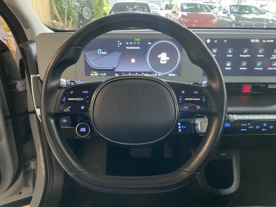Hyundai IONIQ 5 Dynamiq*NSCC*Wärmepumpe*LED*RCam*SOH100%