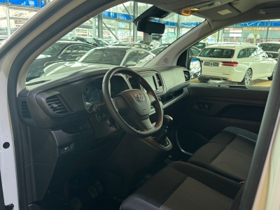 Toyota Proace L1 Kasten Meister 3-Sitzer Navi PDC BLIS 