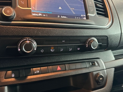 Toyota Proace L1 Kasten Meister 3-Sitzer Navi PDC BLIS 