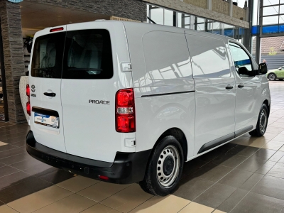 Toyota Proace L1 Kasten Meister 3-Sitzer Navi PDC BLIS 