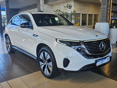 Mercedes-Benz EQC 400 4Matic Pano. LED R.Cam Navi Sound-System