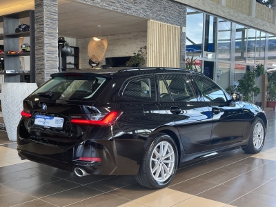 BMW 320 d HiFi-Sound Curved Display LED PDC DAB Navi