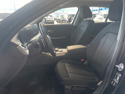 BMW 320 d HiFi-Sound Curved Display LED PDC DAB Navi