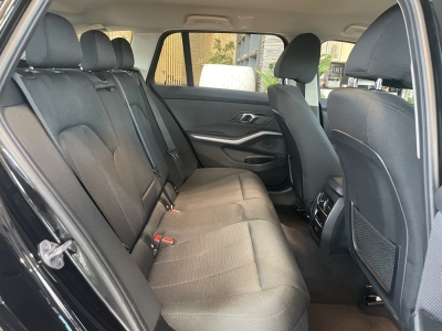 BMW 320 d HiFi-Sound Curved Display LED PDC DAB Navi