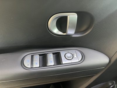 Hyundai IONIQ 5 LED*dig.Cockpit*NSCC*R.Cam*SHZ*SOH:96%