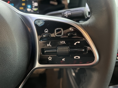 Mercedes-Benz CLA 250 Shooting Brake e AHK Navi SHZ PDC DAB