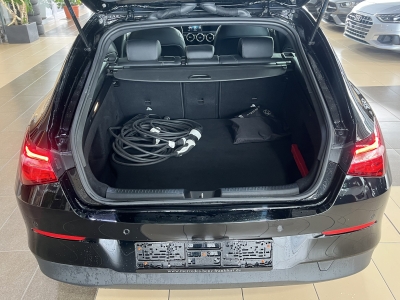 Mercedes-Benz CLA 250 Shooting Brake e AHK Navi SHZ PDC DAB