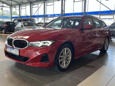 BMW 318 Sport*Shadow*Widescreen*R.Cam*AHK*SHZ*LED*