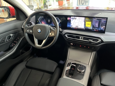 BMW 318 Sport*Shadow*Widescreen*R.Cam*AHK*SHZ*LED*