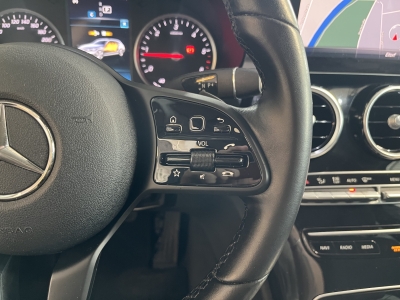 Mercedes-Benz C 220 d LED Navi R.Cam SHZ PDC DAB Sportfahrwerk