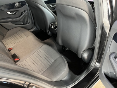 Mercedes-Benz C 220 d LED Navi R.Cam SHZ PDC DAB Sportfahrwerk