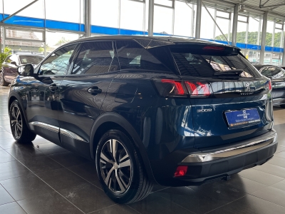 Peugeot 3008 Hybrid 225 Allure Navi dig.Cockpit LED 