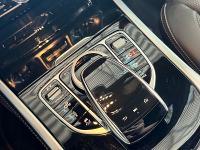 Mercedes-Benz G 63 AMG Sport Auspuff Leder AHK Distr.+ 360°Cam