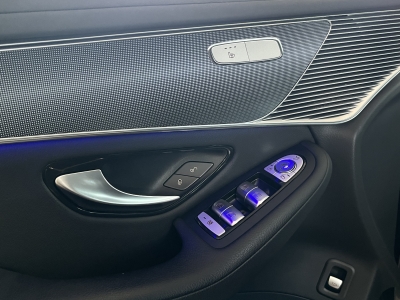 Mercedes-Benz EQC 400 4Matic LED R.Cam Navi SHZ Sound-System