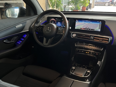 Mercedes-Benz EQC 400 4Matic LED R.Cam Navi SHZ Sound-System