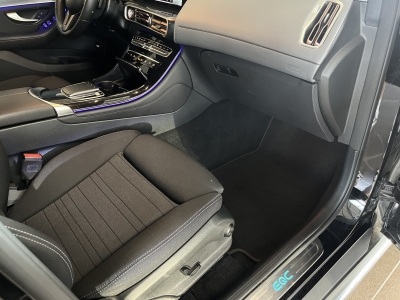 Mercedes-Benz EQC 400 4Matic LED R.Cam Navi SHZ Sound-System