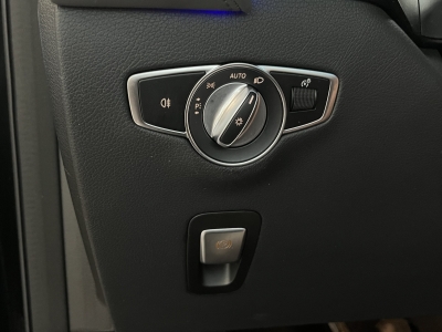 Mercedes-Benz EQC 400 4Matic LED R.Cam Navi SHZ Sound-System