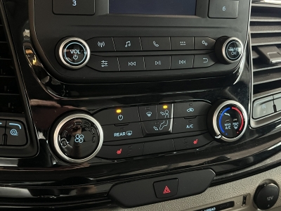 Ford Tourneo Custom 320 L2 Trend 9-Sitzer Klima PDC 