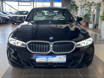 BMW 318 i Harman/Kardon 360°Cam LED Leder digCockpit