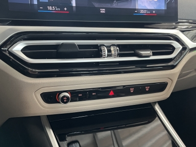 BMW 318 i Harman/Kardon 360°Cam LED Leder digCockpit