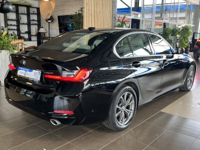 BMW 318 i Harman/Kardon 360°Cam LED Leder digCockpit
