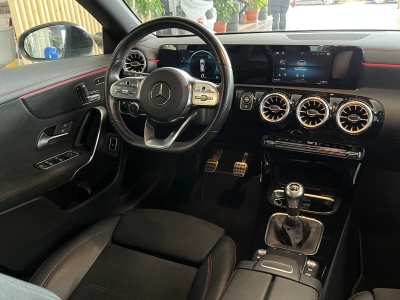 Mercedes-Benz CLA 200 Shooting Brake AMG Line Pano Navi R.Cam