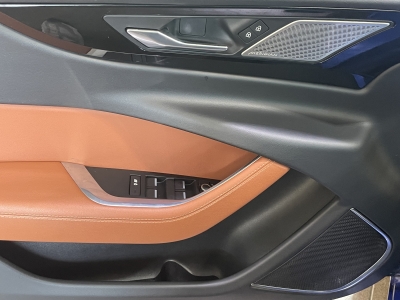 Jaguar XE R-Dynamic Black LED Leder 360°Cam Navi ACC