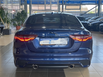 Jaguar XE R-Dynamic Black LED Leder 360°Cam Navi ACC