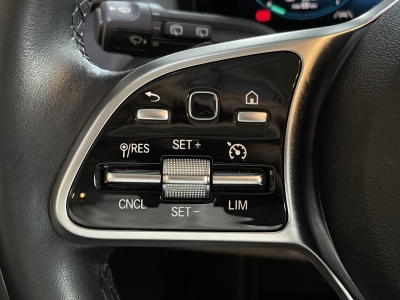 Mercedes-Benz EQA 250 Progressive Pano. dig.Cockpit Navi LED 