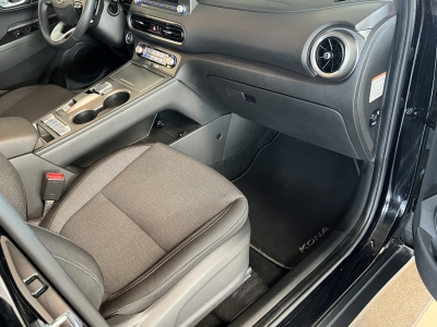 Hyundai KONA Select*ACC*R-Cam*CarPlay*SHZ*SOH:96%