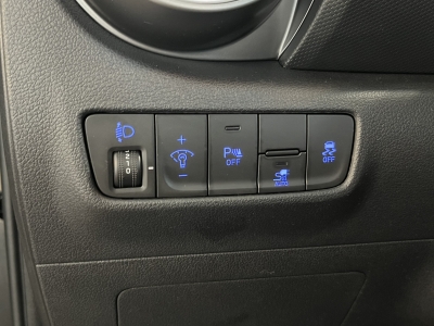 Hyundai KONA Select*ACC*R-Cam*CarPlay*SHZ*SOH:96%