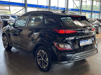 Hyundai KONA Select*ACC*R-Cam*CarPlay*SHZ*SOH:96%