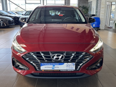 Hyundai i30 Edition 30+ LED Navi R.Cam SHZ PDC DAB+
