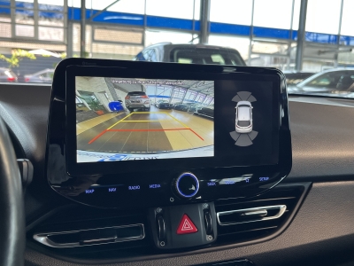 Hyundai i30 Edition 30+ LED Navi R.Cam SHZ PDC DAB+