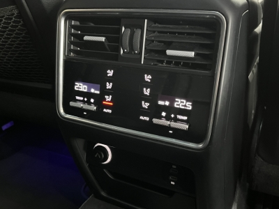 Porsche Cayenne Exclusive Manufaktur HUD Leder BOSE Pano