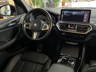 BMW iX3 M Sport Inspiring Pano. AHK Aerodynamik LED