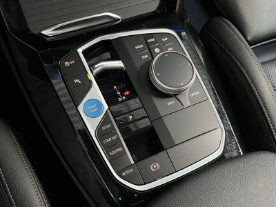 BMW iX3 M Sport Inspiring Pano. AHK Aerodynamik LED