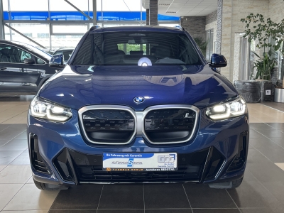 BMW iX3 M Sport Inspiring Pano. AHK Aerodynamik LED